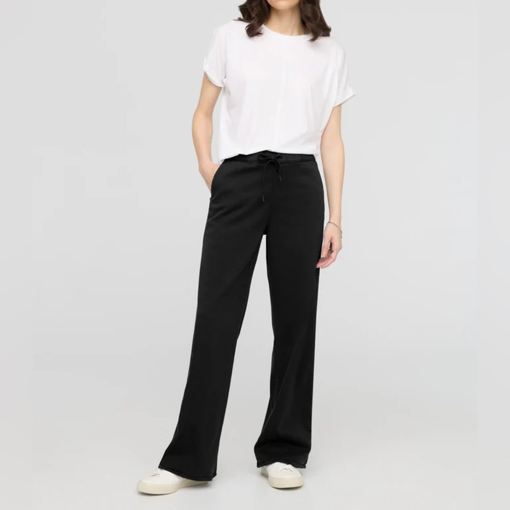 No Sweat Wide Leg Pant in Black